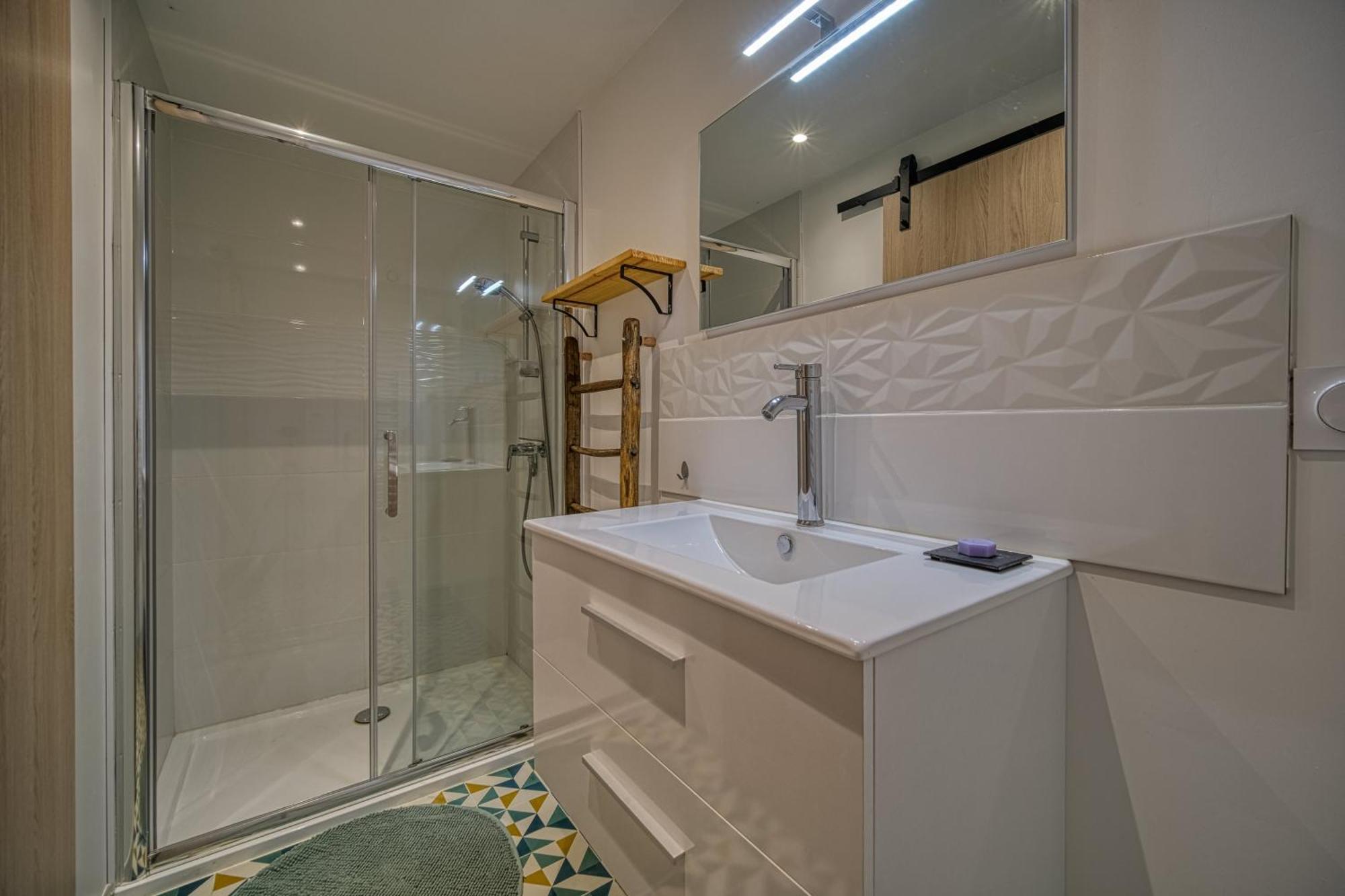 Maison Michonieres - Gite 3 Etoiles - 8 Personnes Miribel  Dış mekan fotoğraf