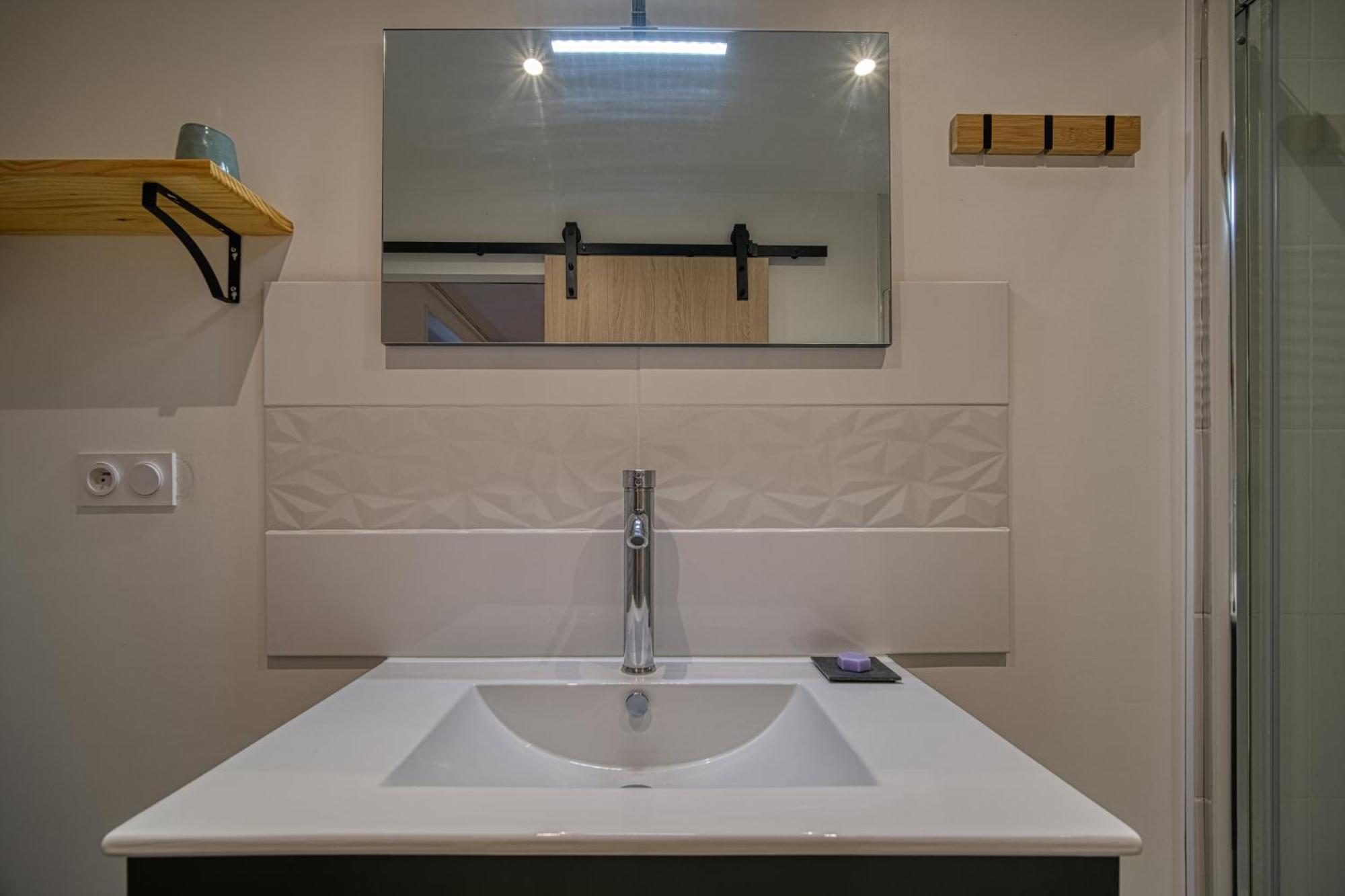 Maison Michonieres - Gite 3 Etoiles - 8 Personnes Miribel  Dış mekan fotoğraf